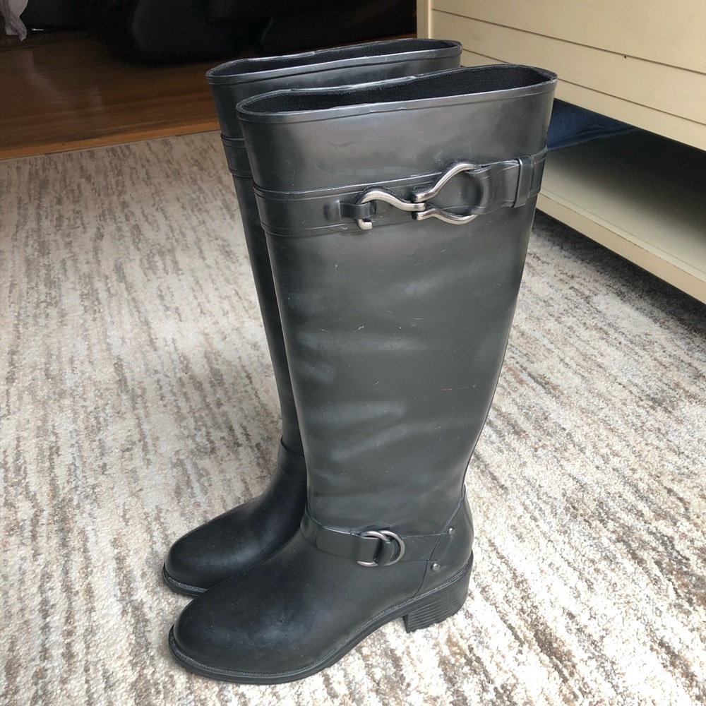 COLE HAAN Rainboots Size 5